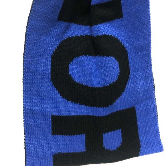 TNF The North Face Reversible Logo Scarf NWT Bold 2 Tone Design Unisex Scarves - Picture 6 of 6